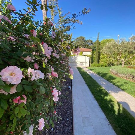 كامايوري Bellaisa Bed & Breakfast المظهر الخارجي الصورة